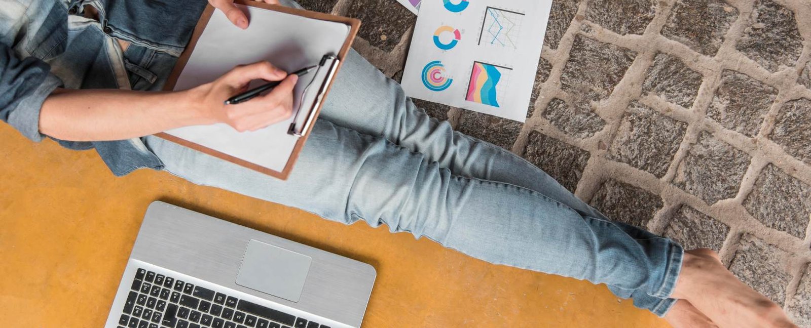 How to Choose the Right Digital Marketing Agency in Ahmedabad in 2026
